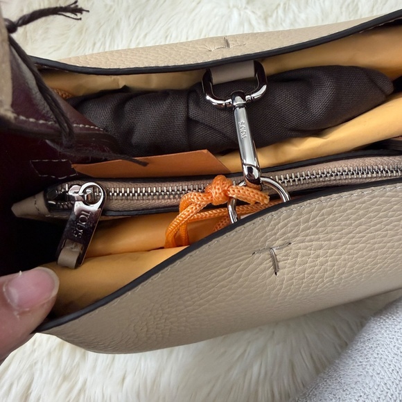 TOD’S APA SACCA Bag in Leather Micro BRAND NEW CREAM COLOR - Picture 6 of 15